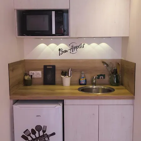 Prive Avec Entree Independante Saint-Raphaël